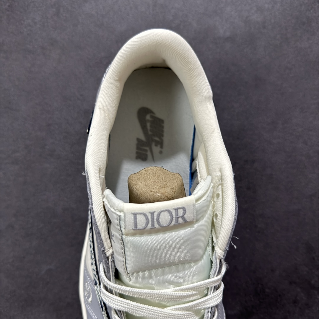 280 定制版Travis Scott x Fragment Design x Air Jordan 1 Low SP AJ1 迪奥联名 浮雕花纹 低帮文化休闲板鞋 XS2024-023