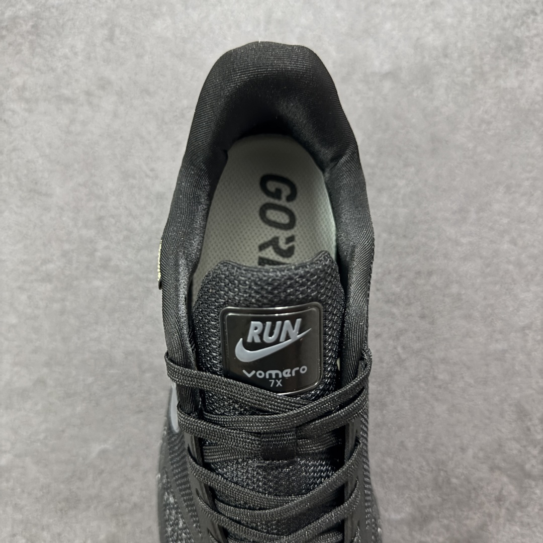 200 Nike Gore-Tex 系列轻盈跑鞋舒适百搭缓震运动老爹鞋 CJ1598-003