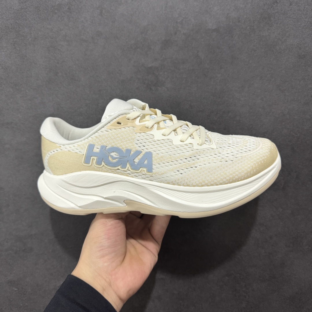 【纯原版】HOKA ONE ONE RINCON 4 舒适防滑耐磨低帮休闲跑步鞋 林康4代 Rincon 4 是一款日常训练用的跑步鞋,踩上去的感觉很结实。它适合中短距离跑步,但如果您习惯于稍硬的感觉,也可以用于长距离跑步。但它的速度不够快,不能作为速度训练鞋,也不够柔软,不能作为恢复训练鞋,日常里程跑才是它的优势所在。如果您想尝试 Hoka 跑鞋,又想享受极具竞争力的价格,那就试试这款鞋吧。尺码:36 36.5 37.5 38 38.5 39 40 40.5 41 42 42.5 43 44 44.5 45-选品中心