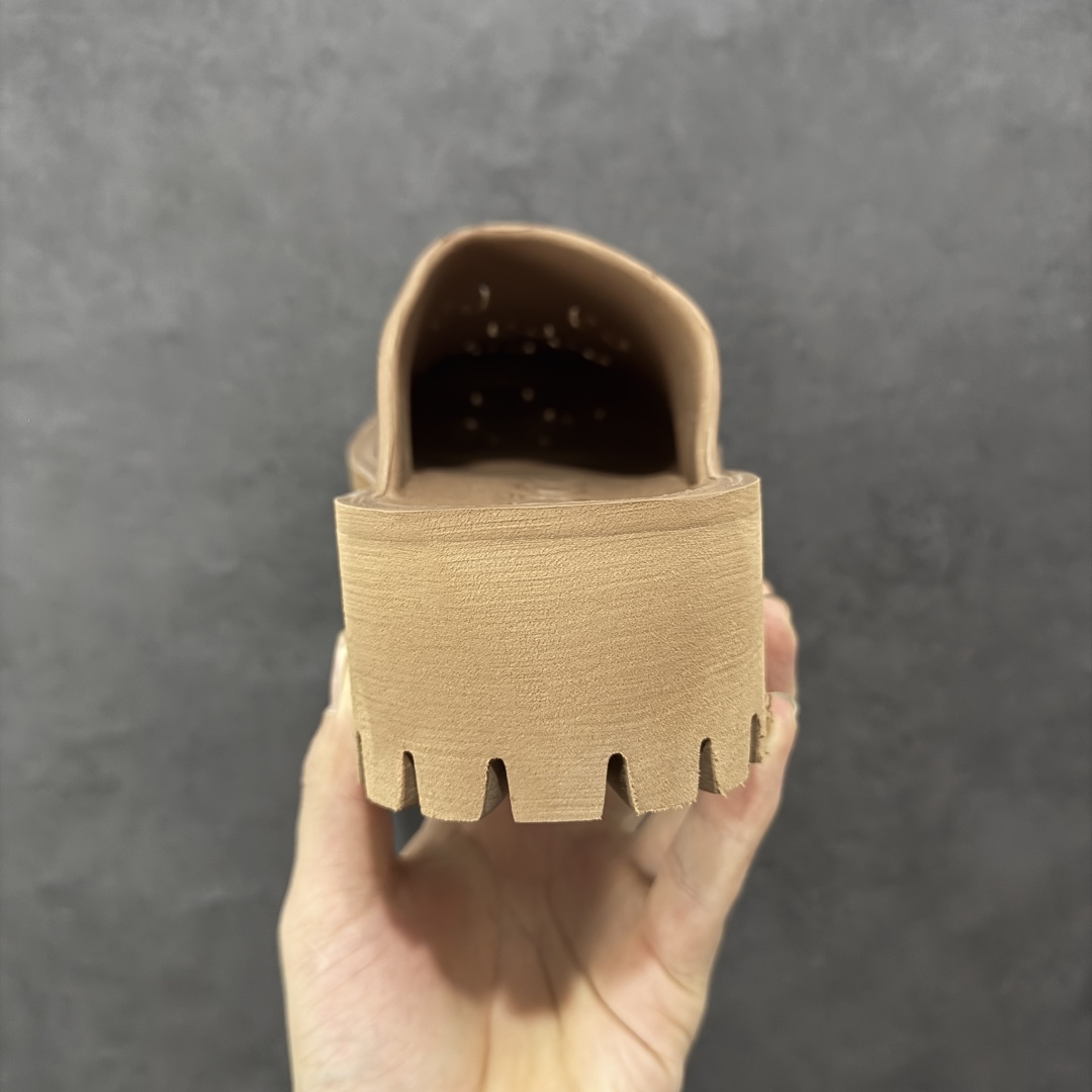 图片[4]-【广东纯原版】Gucci 春夏款 洞洞拖鞋 百搭情侣款 丑萌丑萌镂空洞洞鞋 所有细节 材料 全部跟你在专柜买到的都一样 尺码：35-40-选品中心