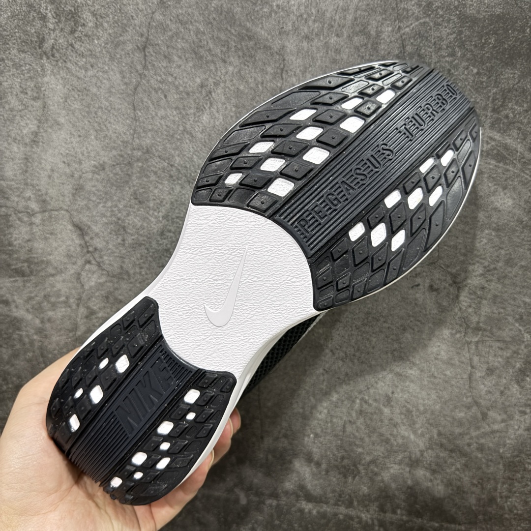  
【XE纯原】Nike Pegasus Plus 超级飞马系列马拉松跑步鞋 FQ7262-002

平