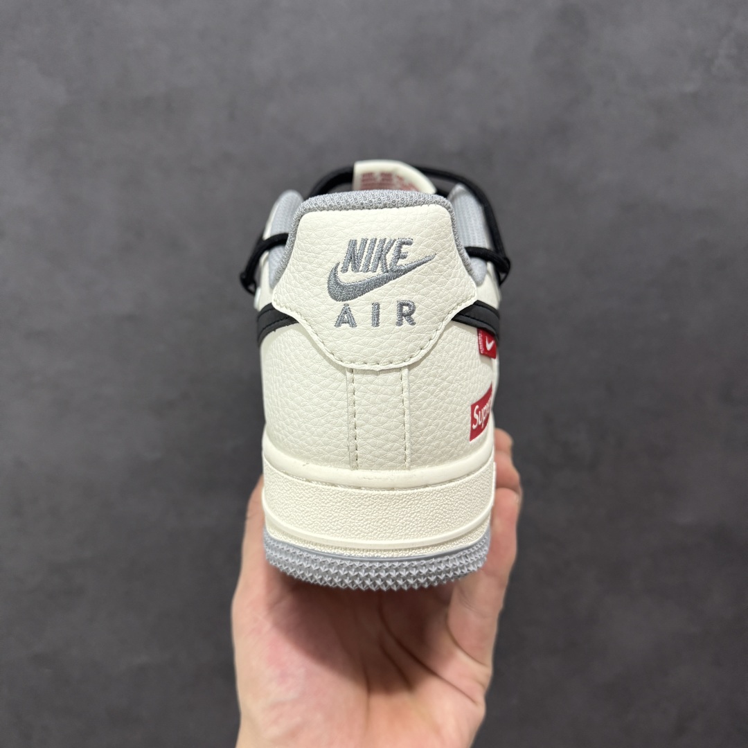  
【定制版】Nike Air Force 1'07 Low Supreme联名 双拼灰黑抽绳 空军一号