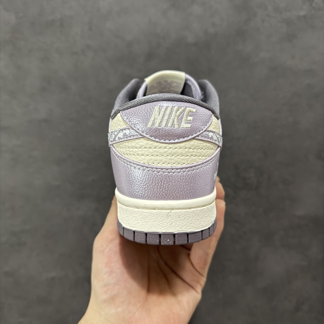  
【定制版】Nike SB Dunk Low 北面系列 亮面紫勾 周年高端定制 低帮休闲板鞋 KK13