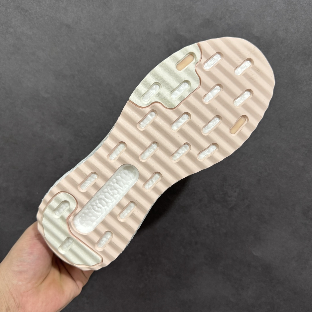  
Adidas X_PLRBOOST 全新爆米花针织鞋面休闲运动慢跑鞋

此款依旧采用了针织鞋面的设计