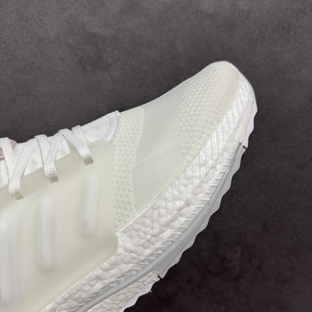  
Adidas X_PLRBOOST 全新爆米花针织鞋面休闲运动慢跑鞋

此款依旧采用了针织鞋面的设计