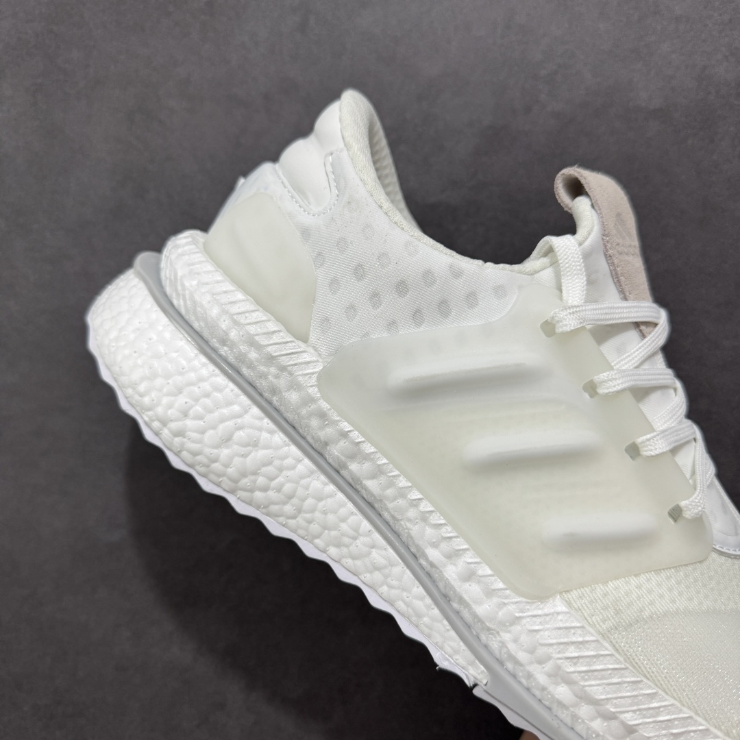  
Adidas X_PLRBOOST 全新爆米花针织鞋面休闲运动慢跑鞋

此款依旧采用了针织鞋面的设计