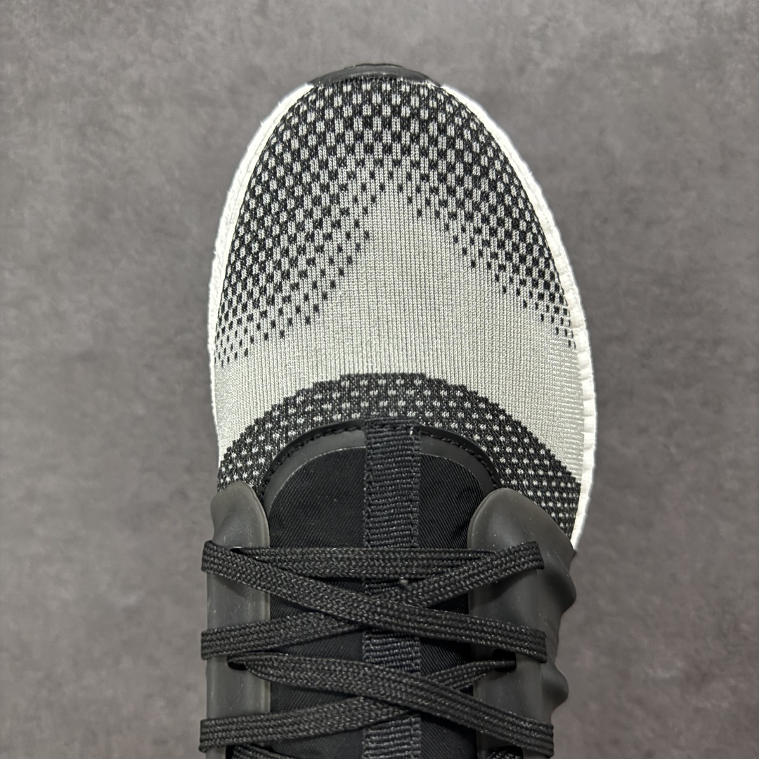 
Adidas X_PLRBOOST 全新爆米花针织鞋面休闲运动慢跑鞋

此款依旧采用了针织鞋面的设计