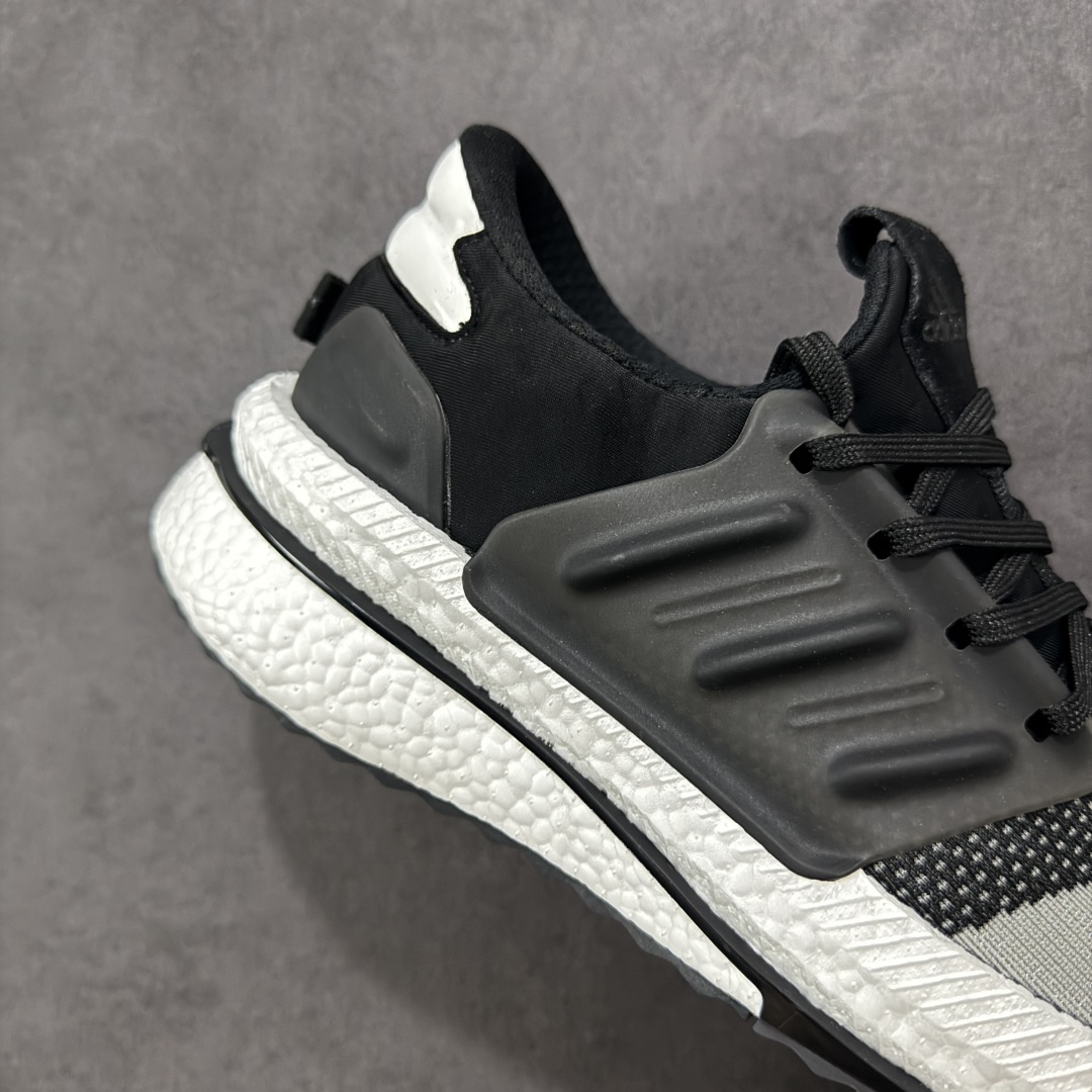  
Adidas X_PLRBOOST 全新爆米花针织鞋面休闲运动慢跑鞋

此款依旧采用了针织鞋面的设计