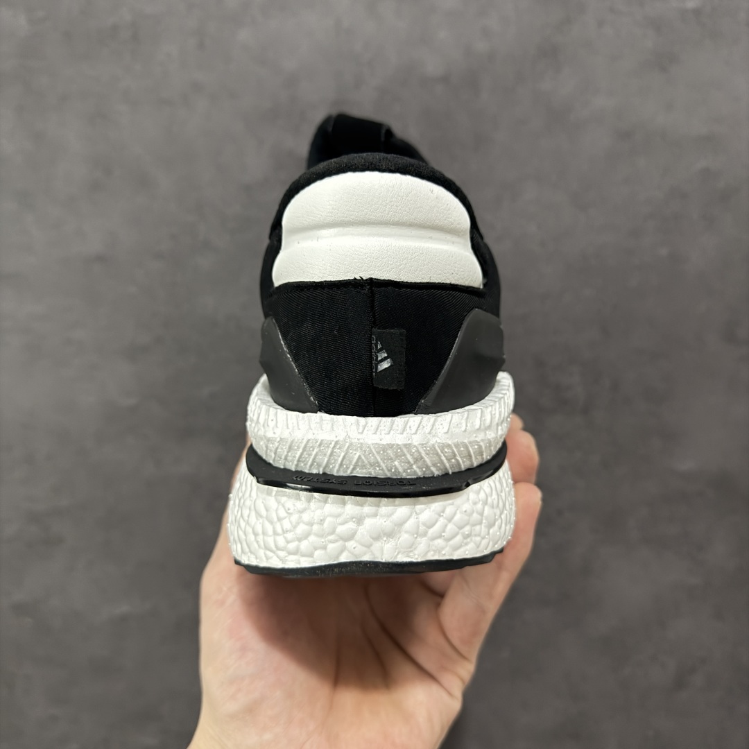  
Adidas X_PLRBOOST 全新爆米花针织鞋面休闲运动慢跑鞋

此款依旧采用了针织鞋面的设计