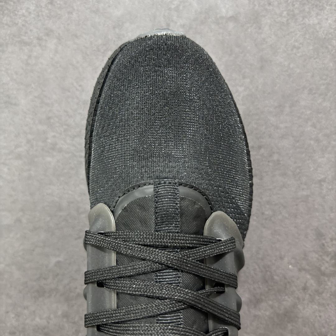  
Adidas X_PLRBOOST 全新爆米花针织鞋面休闲运动慢跑鞋

此款依旧采用了针织鞋面的设计