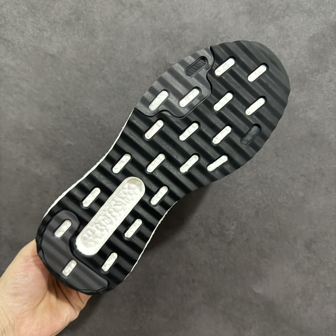  
Adidas X_PLRBOOST 全新爆米花针织鞋面休闲运动慢跑鞋

此款依旧采用了针织鞋面的设计