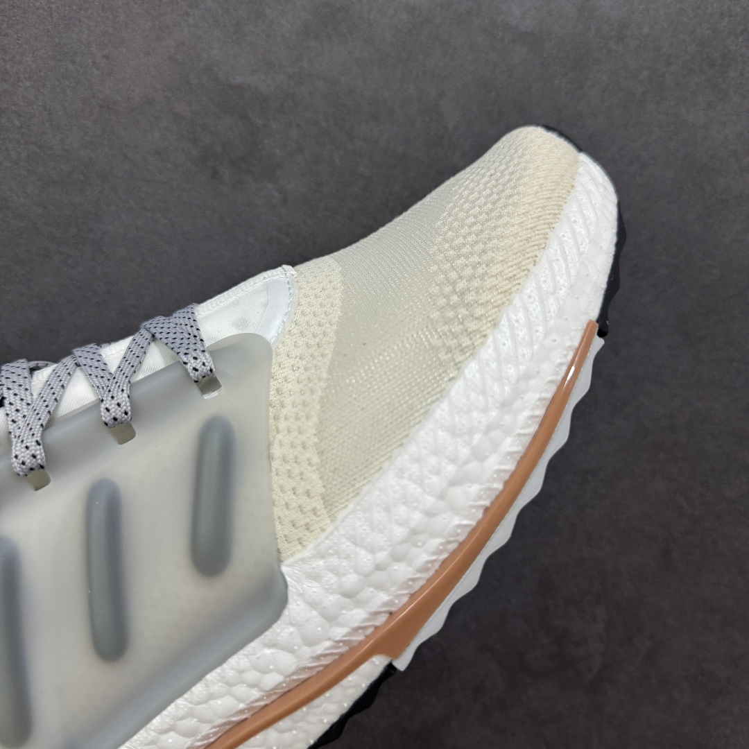  
Adidas X_PLRBOOST 全新爆米花针织鞋面休闲运动慢跑鞋

此款依旧采用了针织鞋面的设计