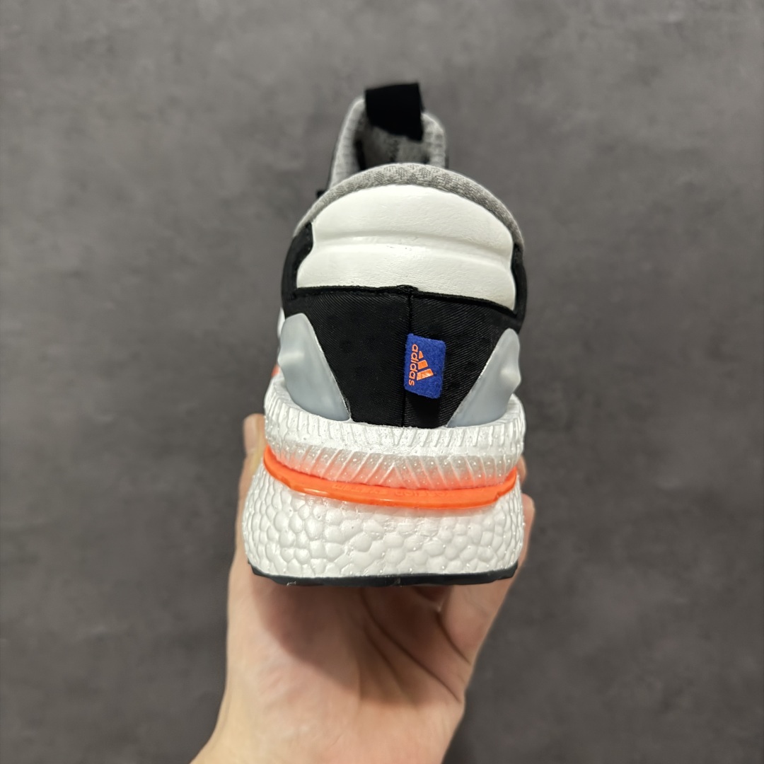  
Adidas X_PLRBOOST 全新爆米花针织鞋面休闲运动慢跑鞋

此款依旧采用了针织鞋面的设计