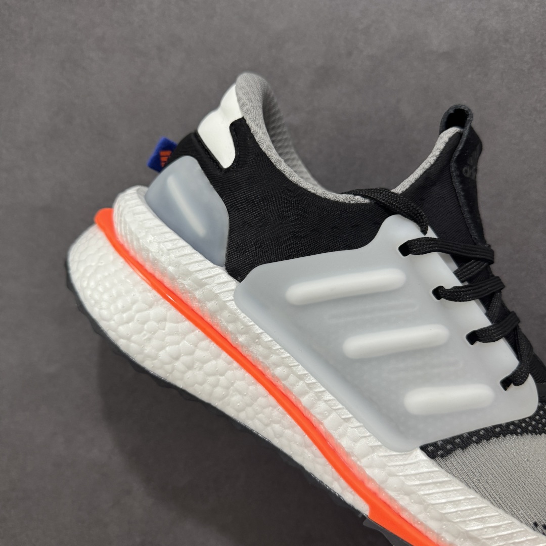  
Adidas X_PLRBOOST 全新爆米花针织鞋面休闲运动慢跑鞋

此款依旧采用了针织鞋面的设计