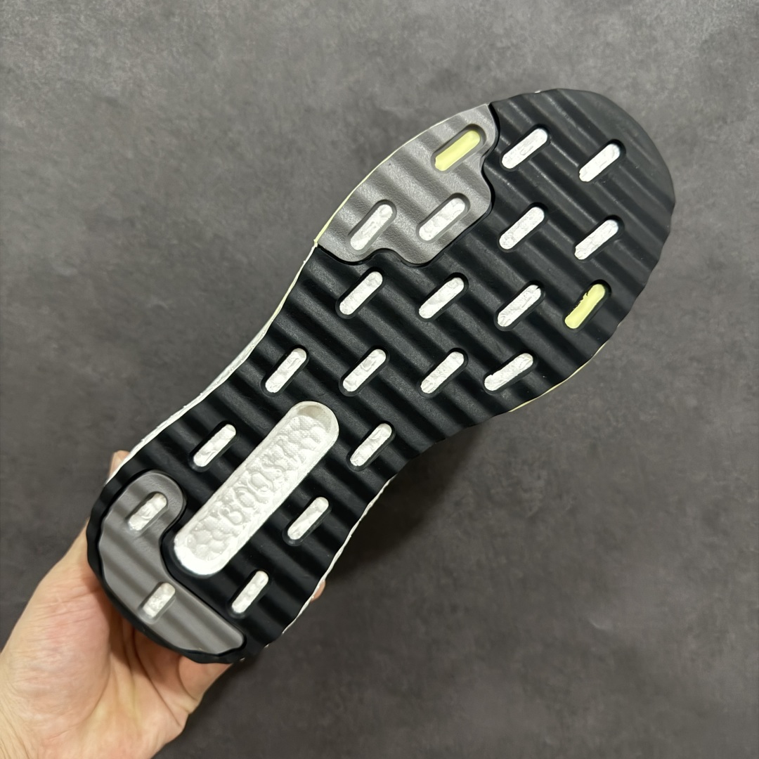  
Adidas X_PLRBOOST 全新爆米花针织鞋面休闲运动慢跑鞋

此款依旧采用了针织鞋面的设计