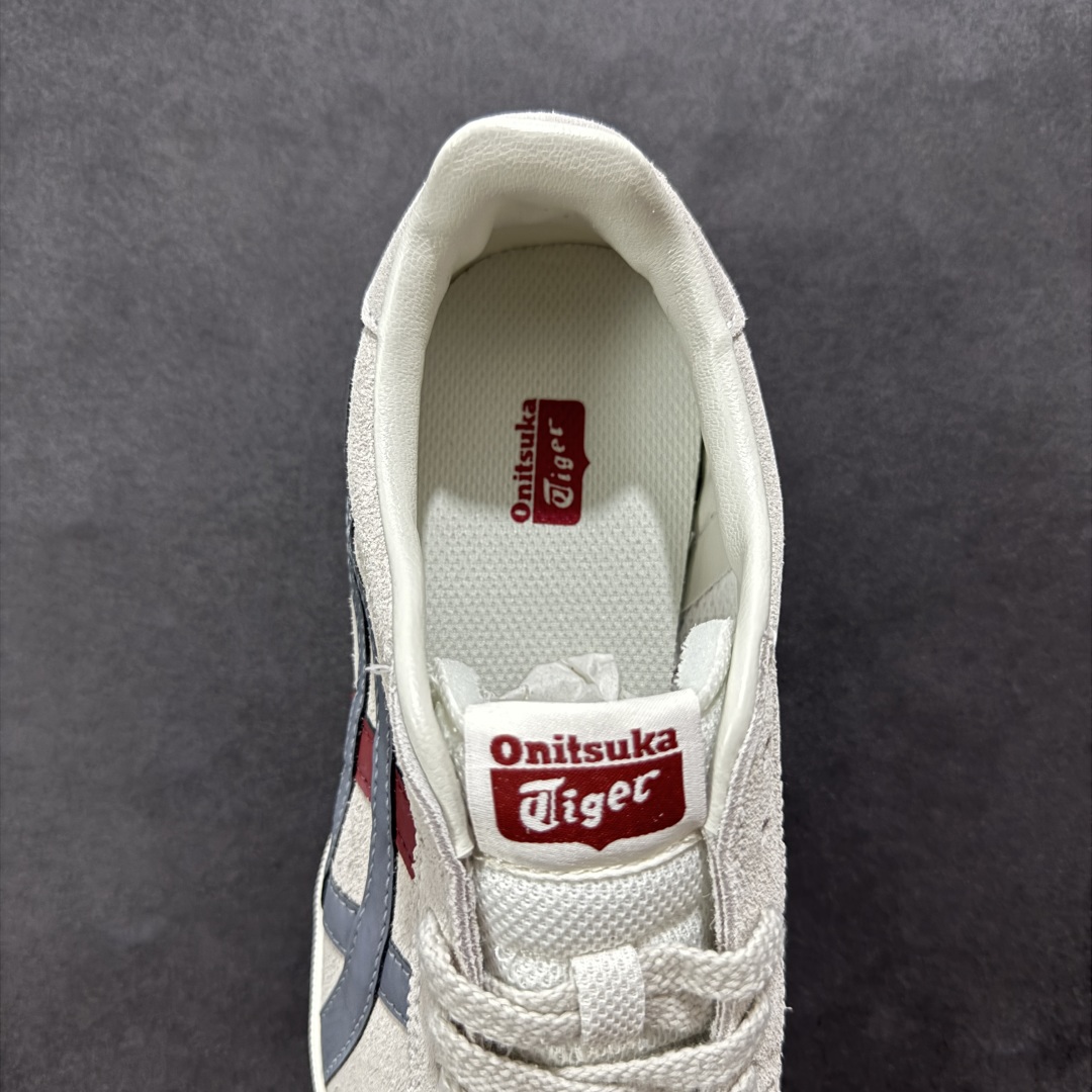 图片[7]-【GQ特价】Asics Onitsuka Tiger Tokuten 亚瑟士鬼冢虎中性复古运动板鞋 轻盈舒适 时尚与复古与一体 轻盈的款式 适合夏天~简单的设定配合修长的线条 全鞋身均以麖皮打造 散发着日本新一代的潮流品味 无论配衬任何造型都能胜任 Tokuten 精神来自80年代的室内用鞋 T-TOE前足补强设计 环状中底底部结构 橡胶大底元素 防滑耐磨的同时保持着鞋子的轻盈 并提供良好牵引力 脚感柔软舒适 长时间行走也不会觉得脚部不适 经典复刻款 休闲百搭 中性款男女都可穿 尺码：36-45-选品中心