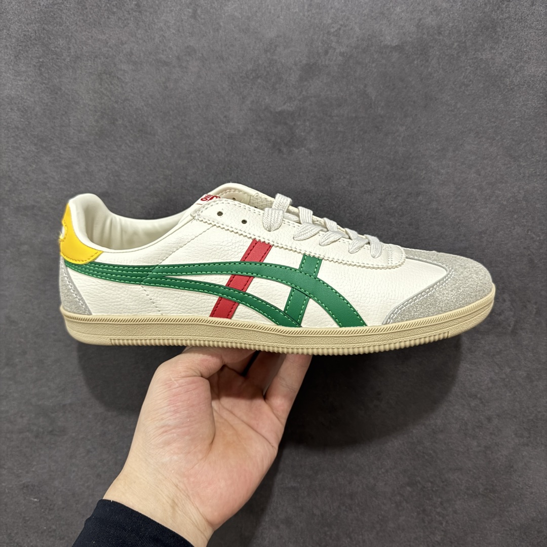 【GQ特价】Asics Onitsuka Tiger Tokuten 亚瑟士鬼冢虎中性复古运动板鞋 轻盈舒适 时尚与复古与一体 轻盈的款式 适合夏天~简单的设定配合修长的线条 全鞋身均以麖皮打造 散发着日本新一代的潮流品味 无论配衬任何造型都能胜任 Tokuten 精神来自80年代的室内用鞋 T-TOE前足补强设计 环状中底底部结构 橡胶大底元素 防滑耐磨的同时保持着鞋子的轻盈 并提供良好牵引力 脚感柔软舒适 长时间行走也不会觉得脚部不适 经典复刻款 休闲百搭 中性款男女都可穿 尺码:36-45-选品中心