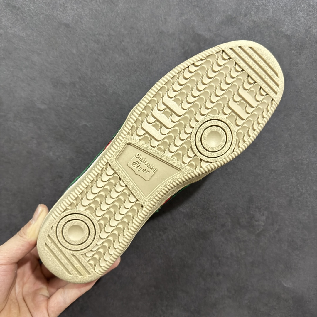 图片[9]-【GQ特价】Asics Onitsuka Tiger Tokuten 亚瑟士鬼冢虎中性复古运动板鞋 轻盈舒适 时尚与复古与一体 轻盈的款式 适合夏天~简单的设定配合修长的线条 全鞋身均以麖皮打造 散发着日本新一代的潮流品味 无论配衬任何造型都能胜任 Tokuten 精神来自80年代的室内用鞋 T-TOE前足补强设计 环状中底底部结构 橡胶大底元素 防滑耐磨的同时保持着鞋子的轻盈 并提供良好牵引力 脚感柔软舒适 长时间行走也不会觉得脚部不适 经典复刻款 休闲百搭 中性款男女都可穿 尺码：36-45-选品中心