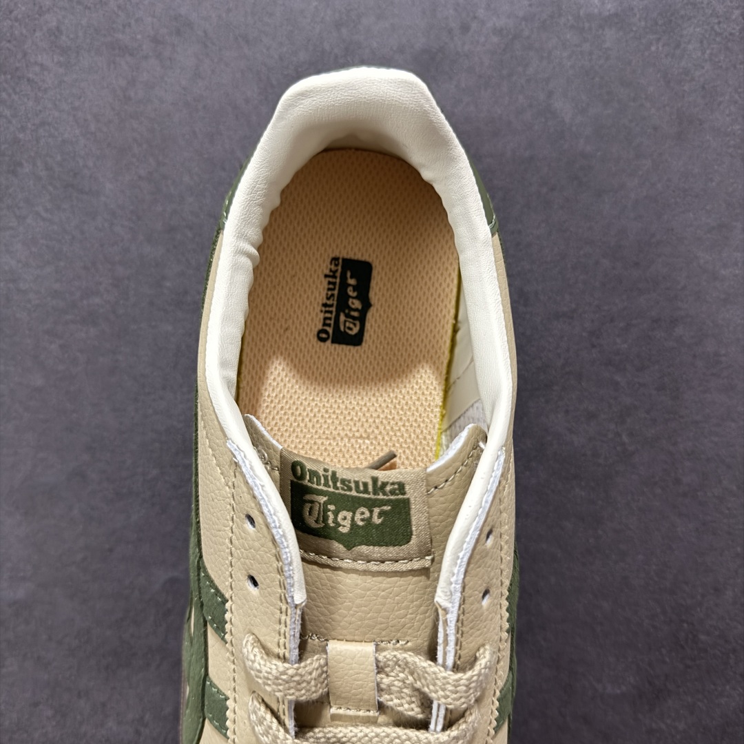 图片[7]-【GQ特价】Asics Onitsuka Tiger Tokuten 亚瑟士鬼冢虎中性复古运动板鞋 轻盈舒适 时尚与复古与一体 轻盈的款式 适合夏天~简单的设定配合修长的线条 全鞋身均以麖皮打造 散发着日本新一代的潮流品味 无论配衬任何造型都能胜任 Tokuten 精神来自80年代的室内用鞋 T-TOE前足补强设计 环状中底底部结构 橡胶大底元素 防滑耐磨的同时保持着鞋子的轻盈 并提供良好牵引力 脚感柔软舒适 长时间行走也不会觉得脚部不适 经典复刻款 休闲百搭 中性款男女都可穿 尺码：36-45-选品中心