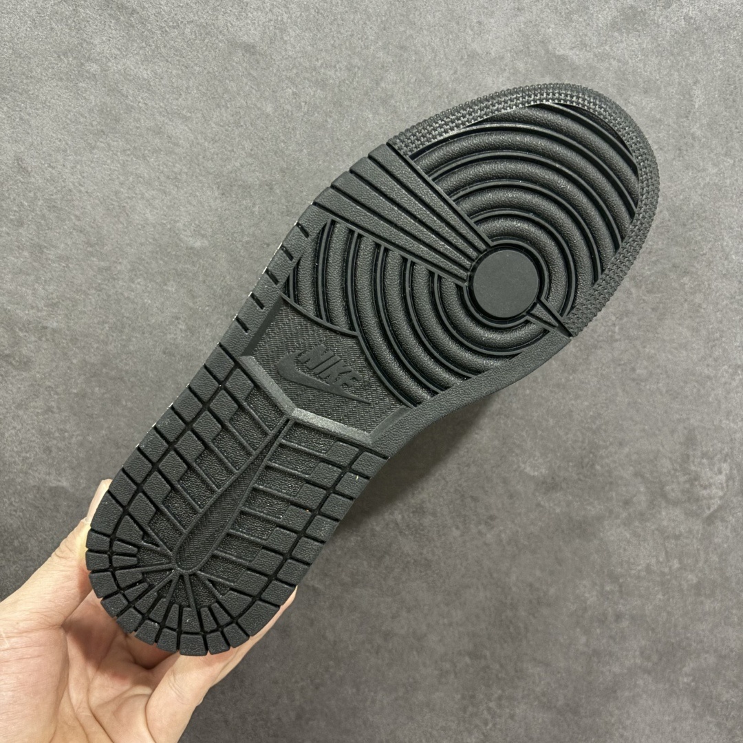 【定制版】Travis Scott x Nike Air Jordan 1 Low x Suprem