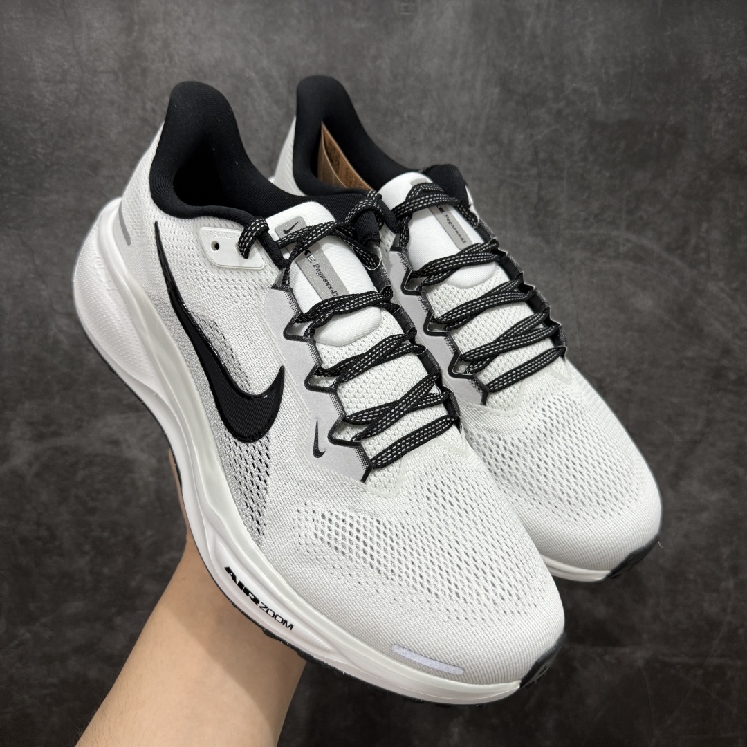 图片[15]-【XE纯原】Nike Air Zoom Pegasus 41 登月41代超级飞马系列马拉松跑步鞋 FD2722-100 平台专供 充正品质 之前未流通市场版本 内里嵌入定型海绵 中底搭载前Zoom+全掌React配置 全部原鞋开发打造 所有细节全部同步原版 全新一代拥有 Zoom Air 一如既往的稳定感和流畅感 鞋面采用工程网眼设计 为特定高热区域营造出色透气性 进一步增加鞋面的穿孔数量 让足部能够快速散热 中足搭配 Flywire 飞线 在高速运动时营造舒适稳定的贴合感 内置Zoon气垫加持 动力十足！ 尺码： 36 36.5 37.5 38 38.5 39 40 40.5 41 42 42.5 43 44 44.5 45 46-选品中心