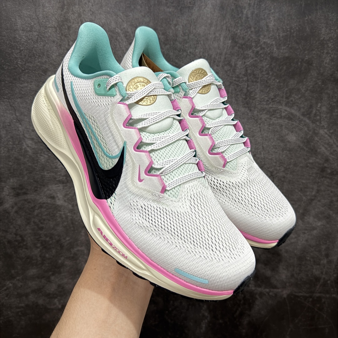 图片[9]-【XE纯原】Nike Air Zoom Pegasus 41 登月41代超级飞马系列马拉松跑步鞋 FD2722-100 平台专供 充正品质 之前未流通市场版本 内里嵌入定型海绵 中底搭载前Zoom+全掌React配置 全部原鞋开发打造 所有细节全部同步原版 全新一代拥有 Zoom Air 一如既往的稳定感和流畅感 鞋面采用工程网眼设计 为特定高热区域营造出色透气性 进一步增加鞋面的穿孔数量 让足部能够快速散热 中足搭配 Flywire 飞线 在高速运动时营造舒适稳定的贴合感 内置Zoon气垫加持 动力十足！ 尺码： 36 36.5 37.5 38 38.5 39 40 40.5 41 42 42.5 43 44 44.5 45 46-选品中心