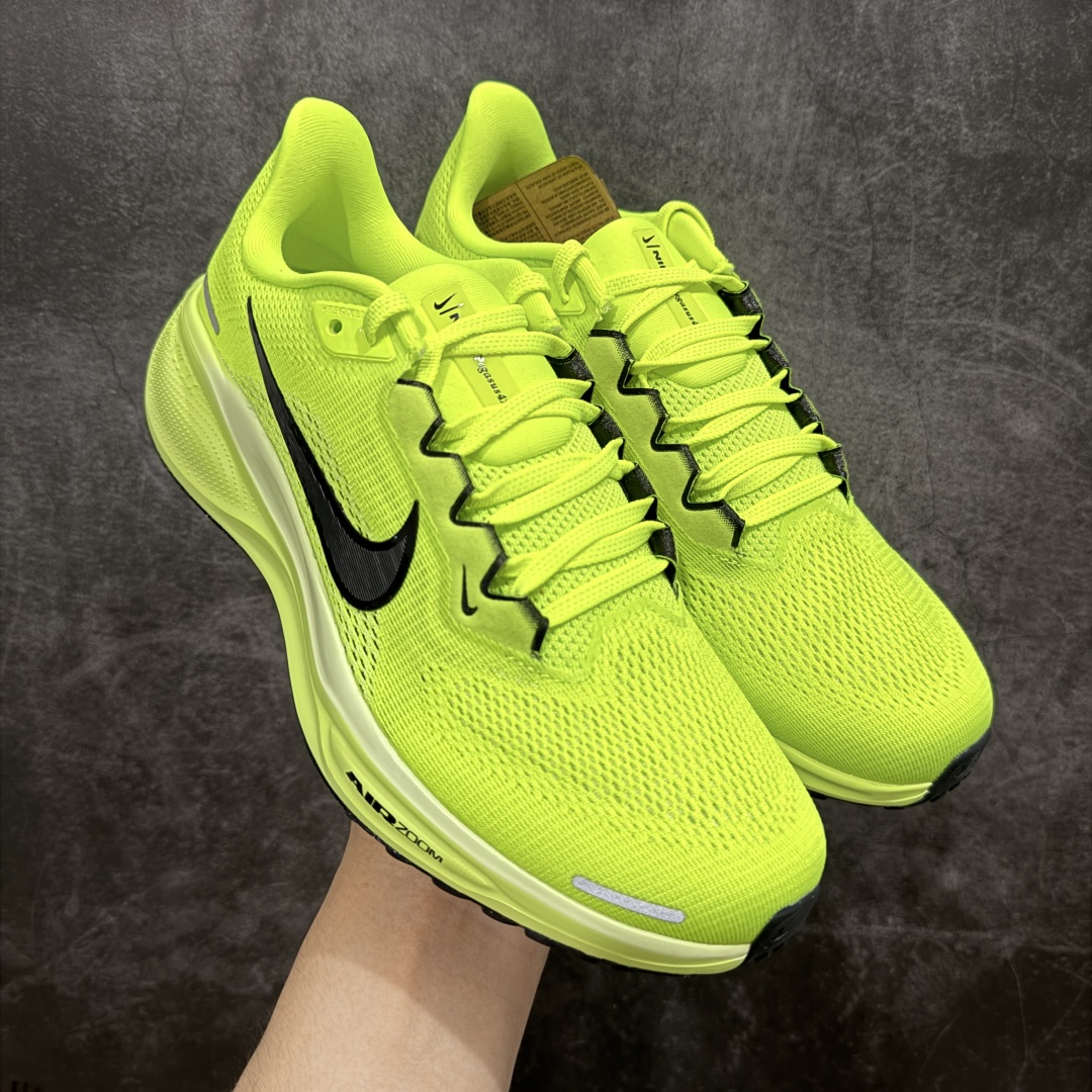 图片[11]-【XE纯原】Nike Air Zoom Pegasus 41 登月41代超级飞马系列马拉松跑步鞋 FD2722-100 平台专供 充正品质 之前未流通市场版本 内里嵌入定型海绵 中底搭载前Zoom+全掌React配置 全部原鞋开发打造 所有细节全部同步原版 全新一代拥有 Zoom Air 一如既往的稳定感和流畅感 鞋面采用工程网眼设计 为特定高热区域营造出色透气性 进一步增加鞋面的穿孔数量 让足部能够快速散热 中足搭配 Flywire 飞线 在高速运动时营造舒适稳定的贴合感 内置Zoon气垫加持 动力十足！ 尺码： 36 36.5 37.5 38 38.5 39 40 40.5 41 42 42.5 43 44 44.5 45 46-选品中心