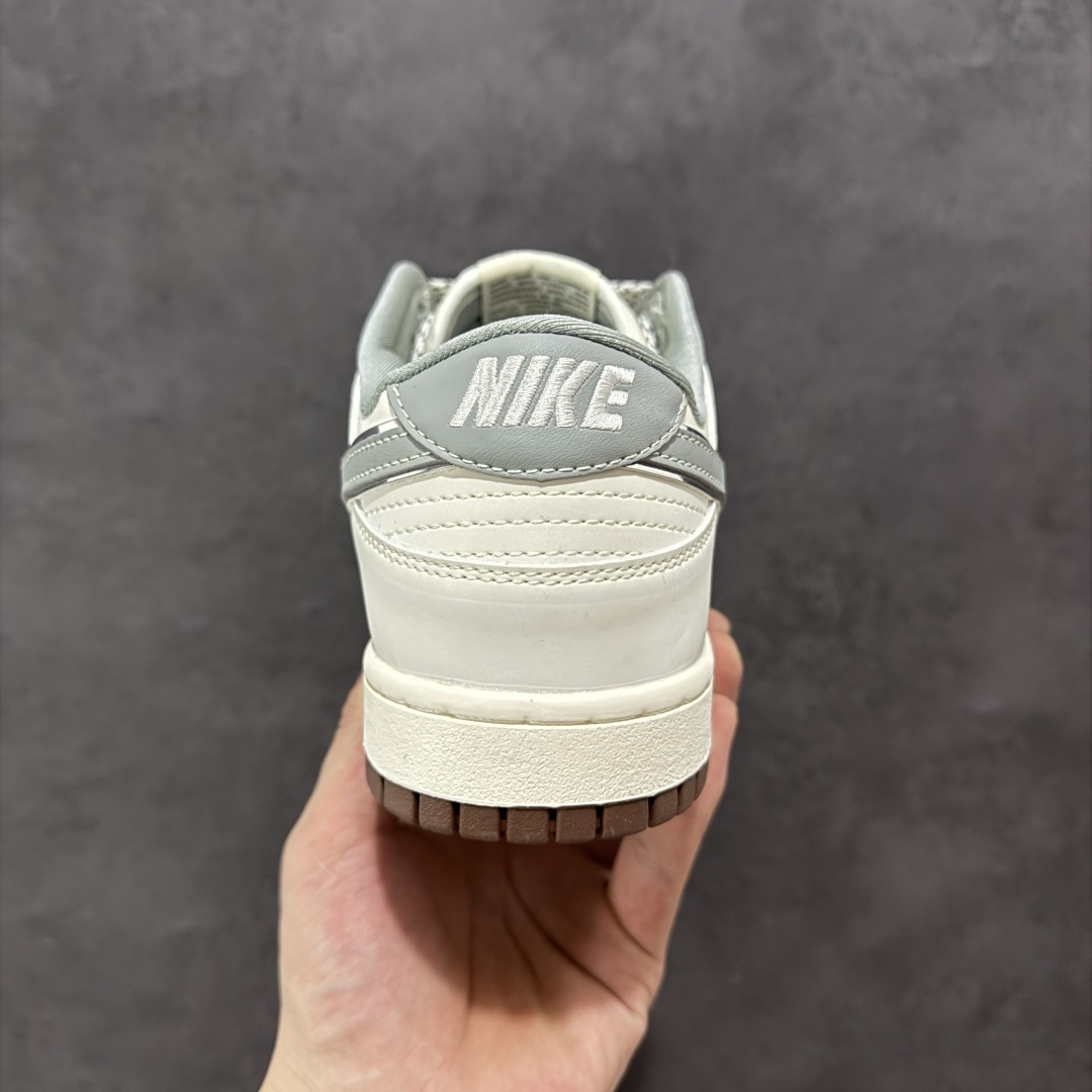 图片[4]-【定制版】Nike SB Dunk Low Bape联名 米灰棕底 周年高端定制 低帮休闲板鞋 JJ2508-558  #定制鞋盒 大厂纯原品质出货 超高清洁度 皮料切割干净无任何毛边 细节完美   尺码：36 36.5 37.5 38 36.5 39 40 40.5 41 42 42.5 43 44 44.5 45-选品中心