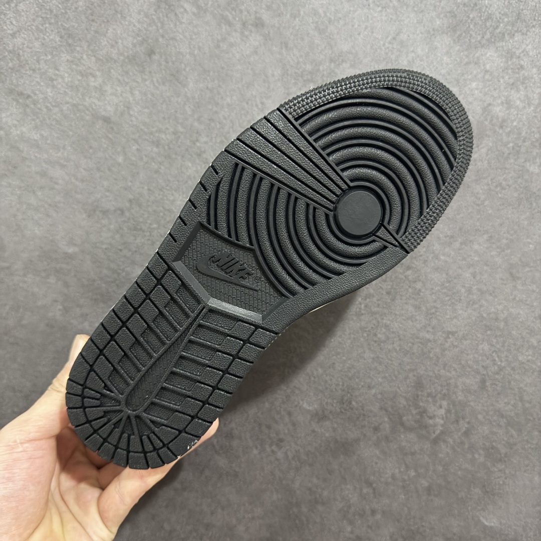 图片[9]-【定制版】Air Jordan 1 Low AJ1 乔1 斯图西 米黑帆布 高端定制 低帮复古篮球鞋 XS6086-561  #定制鞋盒 大厂纯原品质出货 超高清洁度 皮料切割干净无任何毛边 细节完美   尺码：36 36.5 37.5 38 36.5 39 40 40.5 41 42 42.5 43 44 44.5 45-选品中心