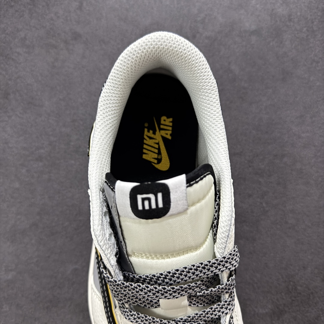 图片[7]-【定制版】Travis Scott x Fragment Design x Air Jordan 1 Low OG SP AJ1 小米联名 Su7-Ultru 低帮文化休闲板鞋 XX3168-162  #多方联名合作融合了Travis Scott 独特的音乐风格，藤原浩个性的设计风格以及Jordan品牌的经典元素 使其成为一双具有独特身份和价值的鞋子 清新而立体的外观加上联名标识更突出了其独特身份 这种配色方案显示出活力和时尚感 在视觉上引人注目 鞋身的质感和细腻的细节处理使其显得高端而格调十足 这款“倒钩”联名是设计与创意完美结合 融合多方的个性风格是一款备受瞩目的潮流鞋款  尺码：36 36.5 37.5 38 38.5 39 40 40.5 41 42 42.5 43 44 44.5 45-选品中心