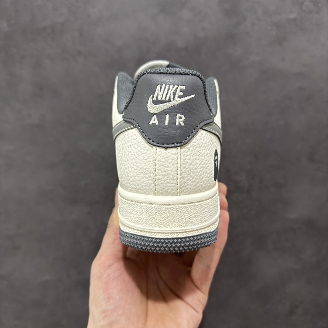 图片[4]-【定制版】Nike Air Force 1\’07 Low Bape联名 星星勾 空军一号低帮休闲板鞋 XS1958-570  #原楦头原纸板 原装鞋盒 定制五金配件 内置全掌气垫 原厂鞋底  尺码：36 36.5 37.5 38 38.5 39 40 40.5 41 42 42.5 43 44 44.5 45-选品中心