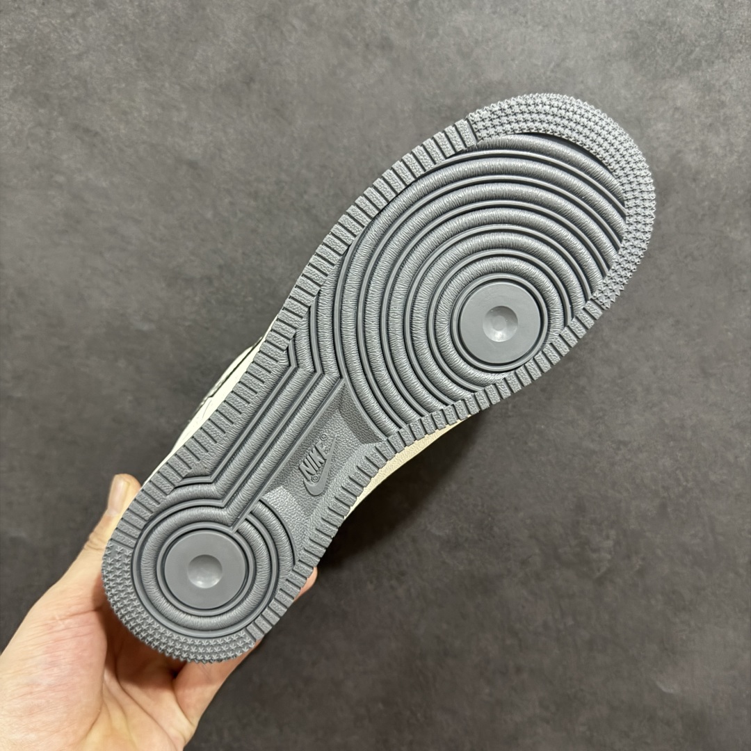 图片[9]-【定制版】Nike Air Force 1\’07 Low Bape联名 星星勾 空军一号低帮休闲板鞋 XS1958-570  #原楦头原纸板 原装鞋盒 定制五金配件 内置全掌气垫 原厂鞋底  尺码：36 36.5 37.5 38 38.5 39 40 40.5 41 42 42.5 43 44 44.5 45-选品中心