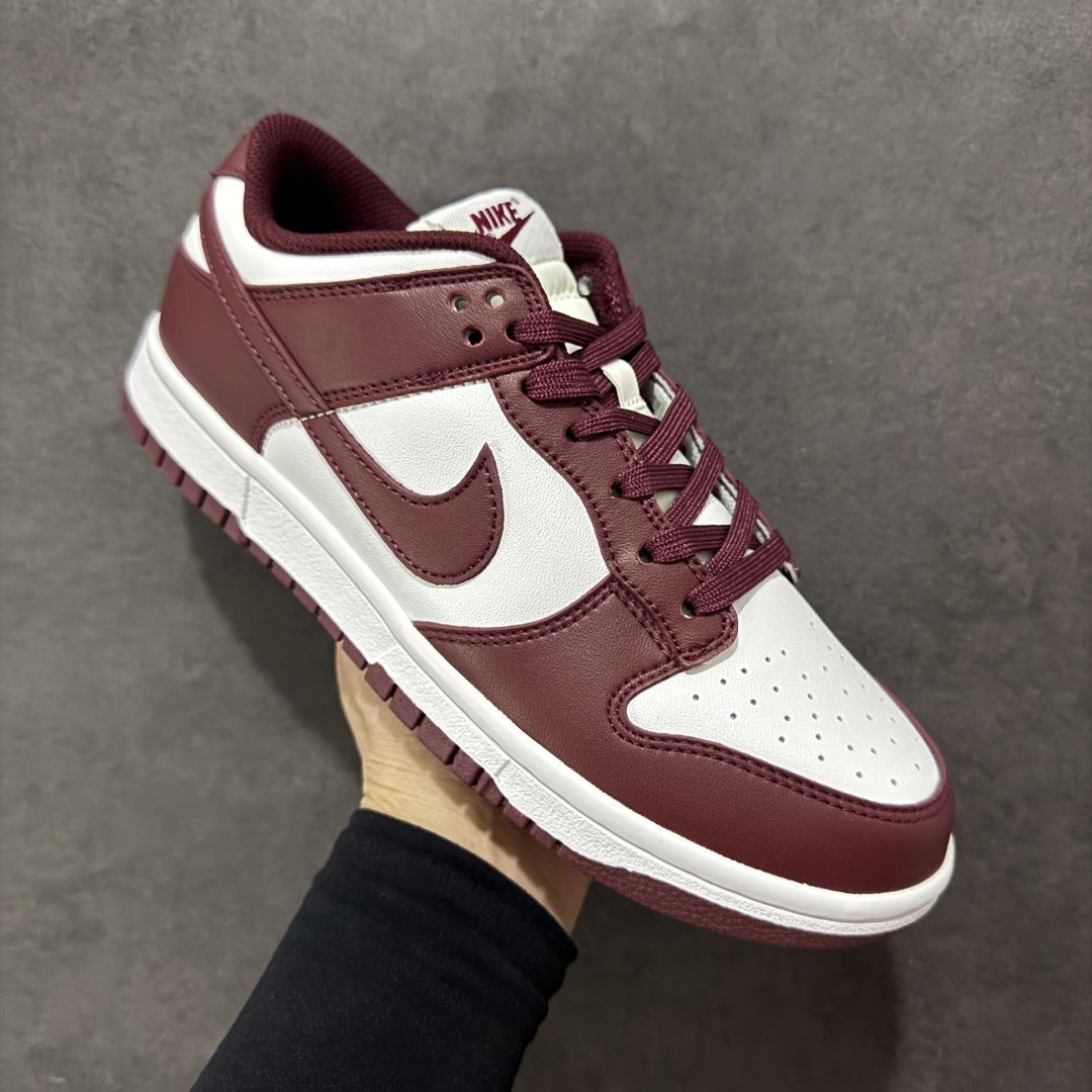 图片[3]-【5A纯原福利】Nike Dunk Low系列 休闲运动板鞋 纯原大厂出品 头层好货 白菜底价 全码福利 一步到位 长期补货 不论零售还是跑量都是极佳选择 全套原楦原模打造完美版型 独家原厂航空铝磨具打磨大底 鞋头坡度极致还原 无解鞋型 原盒原配 原厂冲刀 全鞋零毛边皮料切割 工艺 品质 鞋型 清洁度 都是上等的好货 尺码：35.5 36 37 37.5 38 38.5 39 40 40.5 41 42 42.5 43 44 45 46 47.5 货号：DD1503-108-选品中心