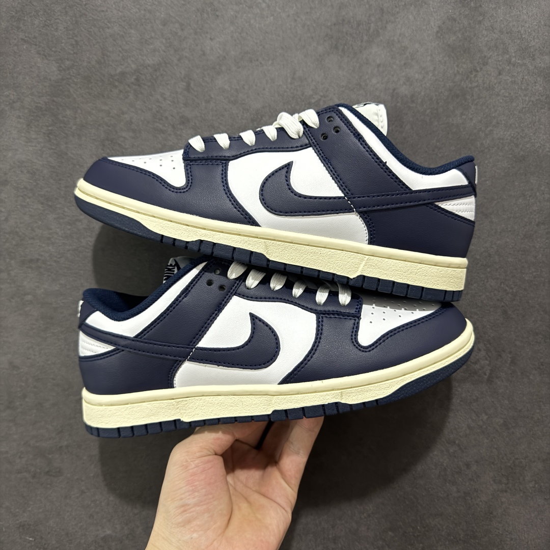 图片[5]-【5A纯原福利】Nike Dunk Low系列 休闲运动板鞋 纯原大厂出品 头层好货 白菜底价 全码福利 一步到位 长期补货 不论零售还是跑量都是极佳选择 全套原楦原模打造完美版型 独家原厂航空铝磨具打磨大底 鞋头坡度极致还原 无解鞋型 原盒原配 原厂冲刀 全鞋零毛边皮料切割 工艺 品质 鞋型 清洁度 都是上等的好货 尺码：35.5 36 37 37.5 38 38.5 39 40 40.5 41 42 42.5 43 44 45 46 47.5 货号：DD1503-107-选品中心