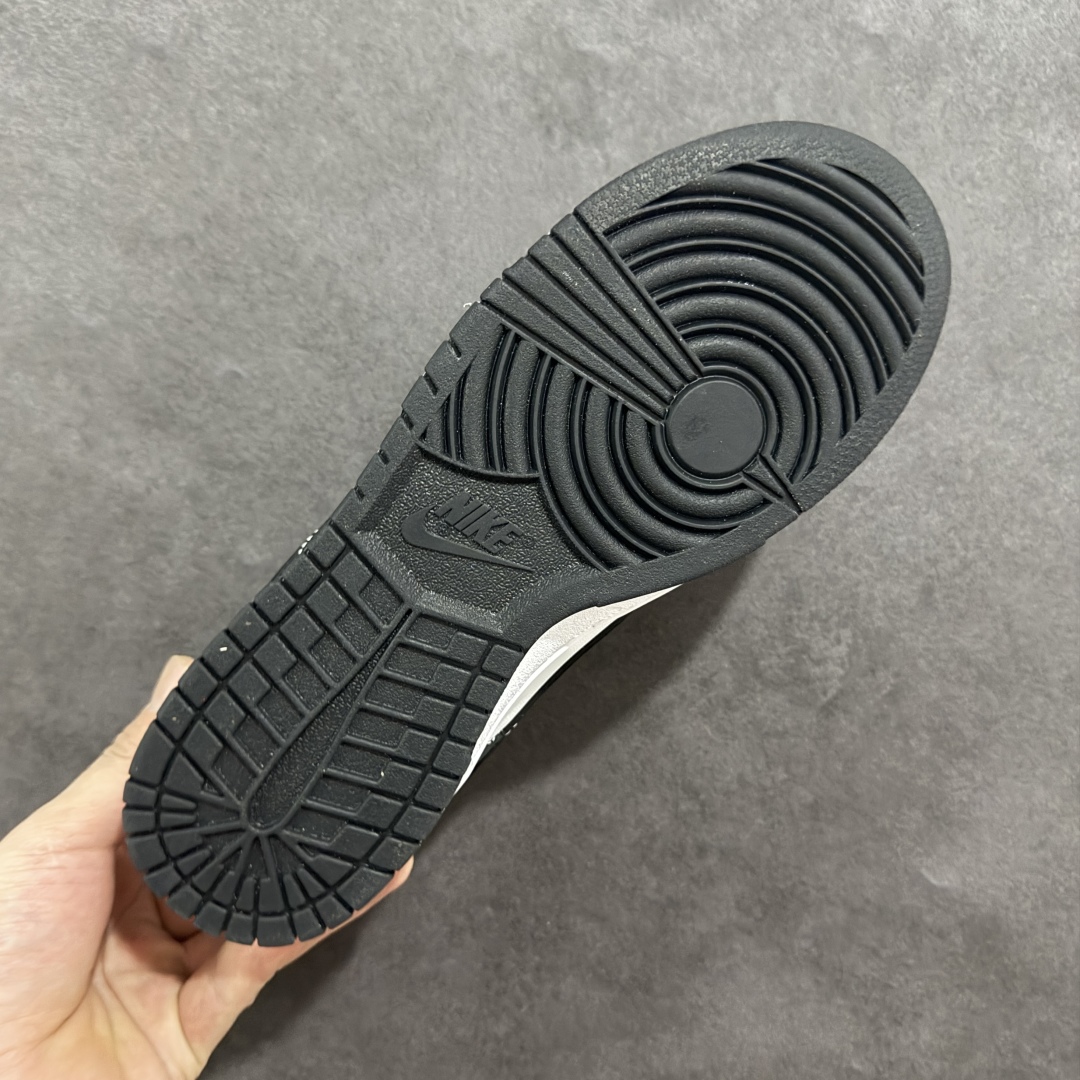 图片[9]-【5A纯原福利】Nike Dunk Low系列 休闲运动板鞋 纯原大厂出品 头层好货 白菜底价 全码福利 一步到位 长期补货 不论零售还是跑量都是极佳选择 全套原楦原模打造完美版型 独家原厂航空铝磨具打磨大底 鞋头坡度极致还原 无解鞋型 原盒原配 原厂冲刀 全鞋零毛边皮料切割 工艺 品质 鞋型 清洁度 都是上等的好货 尺码：35.5 36 37 37.5 38 38.5 39 40 40.5 41 42 42.5 43 44 45 46 47.5 货号：DD1391-100-选品中心