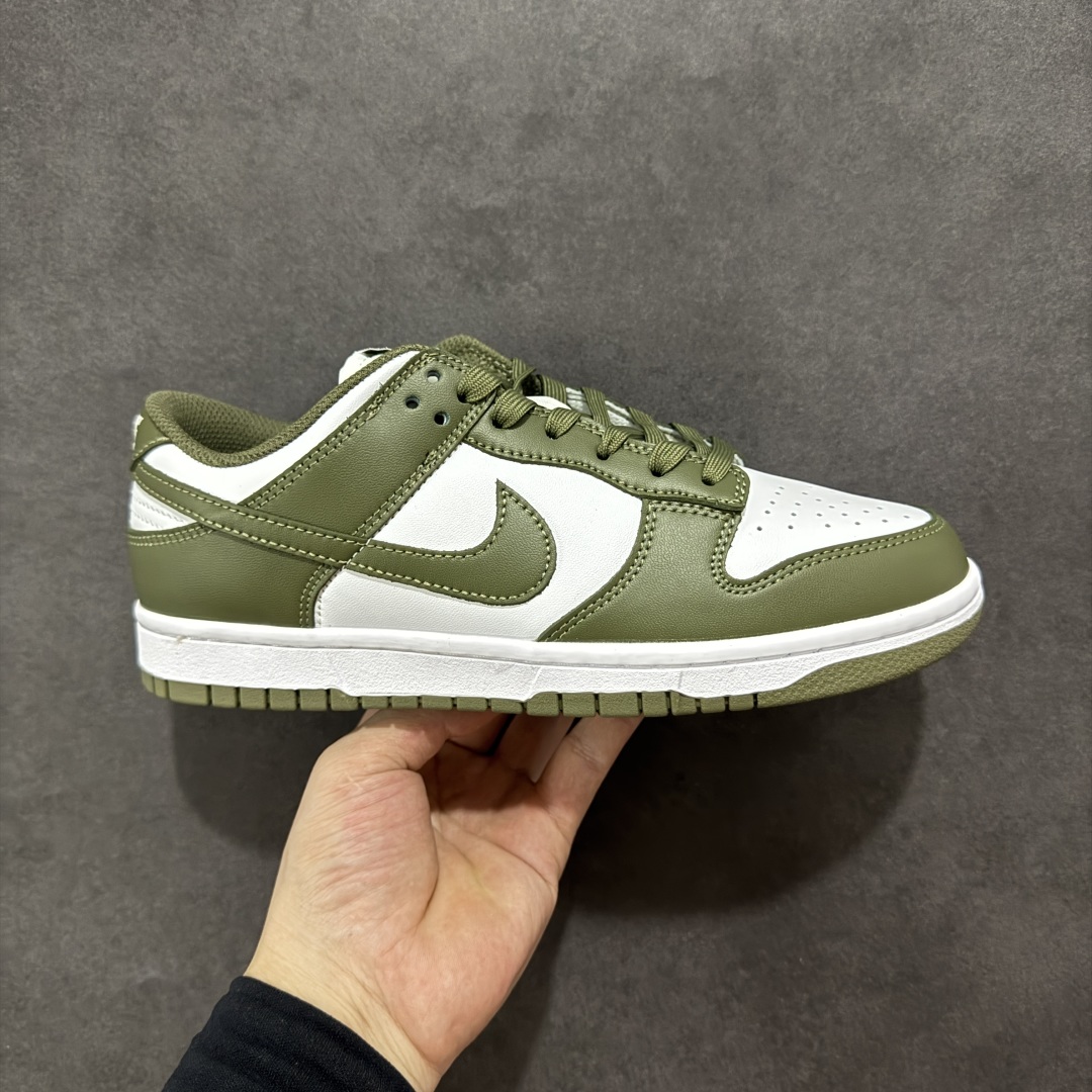 【5A纯原福利】Nike Dunk Low系列 休闲运动板鞋 纯原大厂出品 头层好货 白菜底价 全码福利 一步到位 长期补货 不论零售还是跑量都是极佳选择 全套原楦原模打造完美版型 独家原厂航空铝磨具打磨大底 鞋头坡度极致还原 无解鞋型 原盒原配 原厂冲刀 全鞋零毛边皮料切割 工艺 品质 鞋型 清洁度 都是上等的好货 尺码:35.5 36 37 37.5 38 38.5 39 40 40.5 41 42 42.5 43 44 45 46 47.5 货号:DD1503-120-选品中心