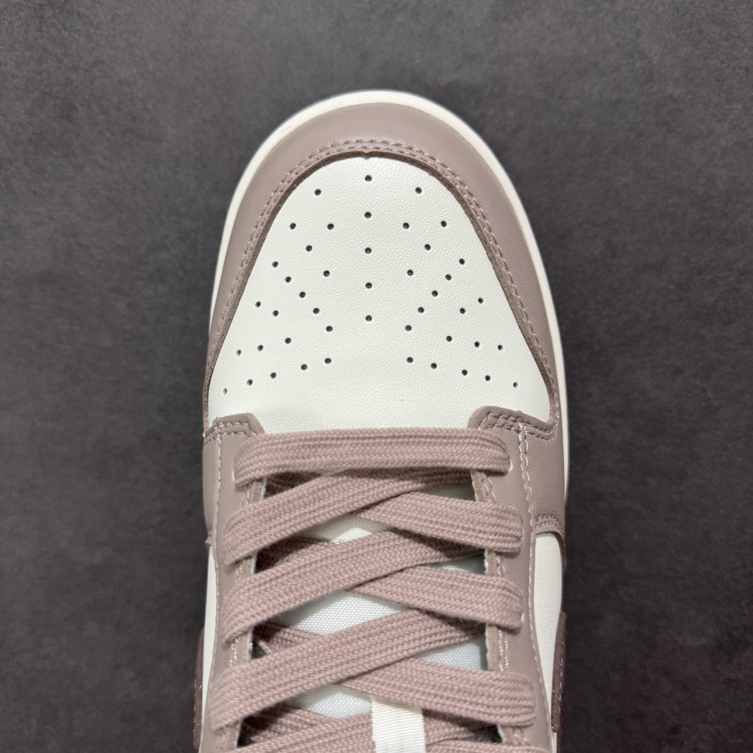 图片[8]-【5A纯原福利】Nike Dunk Low系列 休闲运动板鞋 纯原大厂出品 头层好货 白菜底价 全码福利 一步到位 长期补货 不论零售还是跑量都是极佳选择 全套原楦原模打造完美版型 独家原厂航空铝磨具打磨大底 鞋头坡度极致还原 无解鞋型 原盒原配 原厂冲刀 全鞋零毛边皮料切割 工艺 品质 鞋型 清洁度 都是上等的好货 尺码：35.5 36 37 37.5 38 38.5 39 40 40.5 41 42 42.5 43 44 45 46 47.5 货号：DD1503-125-选品中心