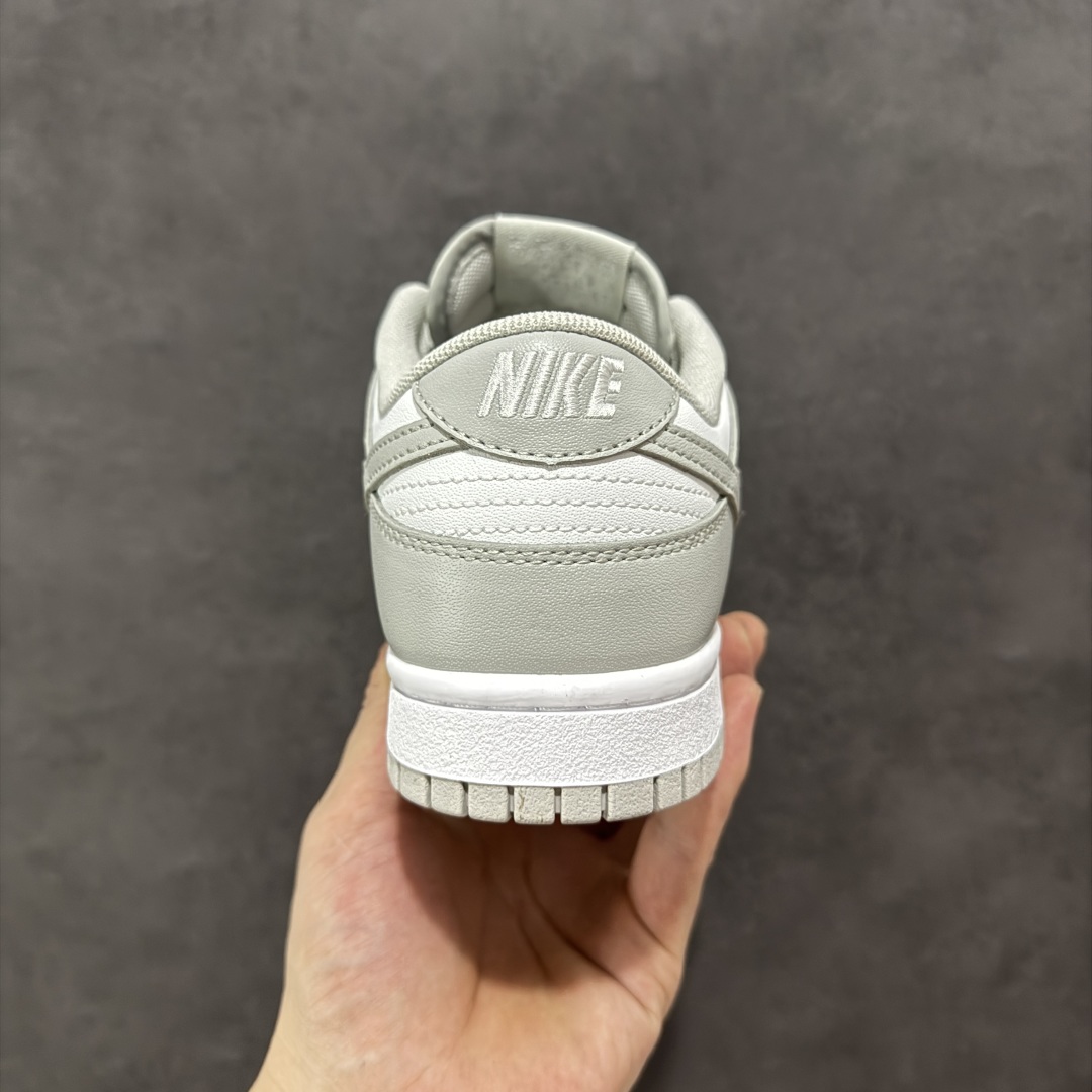 图片[4]-【5A纯原福利】Nike Dunk Low系列 休闲运动板鞋 纯原大厂出品 头层好货 白菜底价 全码福利 一步到位 长期补货 不论零售还是跑量都是极佳选择 全套原楦原模打造完美版型 独家原厂航空铝磨具打磨大底 鞋头坡度极致还原 无解鞋型 原盒原配 原厂冲刀 全鞋零毛边皮料切割 工艺 品质 鞋型 清洁度 都是上等的好货 尺码：35.5 36 37 37.5 38 38.5 39 40 40.5 41 42 42.5 43 44 45 46 47.5 货号：DD1391-103-选品中心