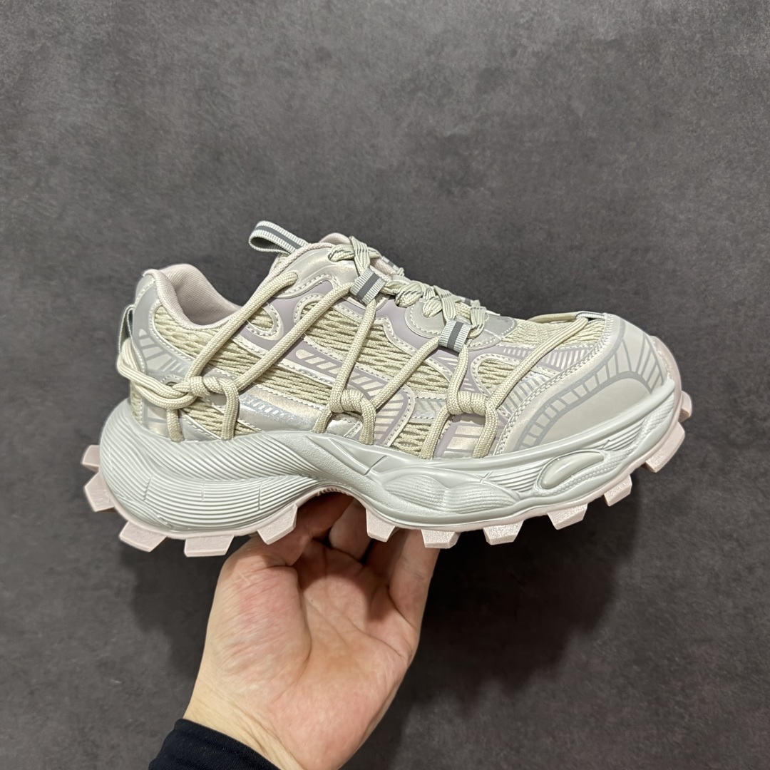 【定制版】GG-CC Chunky Low休闲运动厚底增高老爹鞋 广东大厂出品 完美细节 25ss春季新款厚底增高 大长腿 时髦look轻松定格 不费力展现率性氛围 高档银盒 酷帅机能风不规则设计大底 双鞋带拼色造型设计 轻便舒适百搭 GGcc厚底增高简直就是小个子的快乐! 不管怎么搭都好看~ 尺码: 35 36 37 38 39 40-选品中心