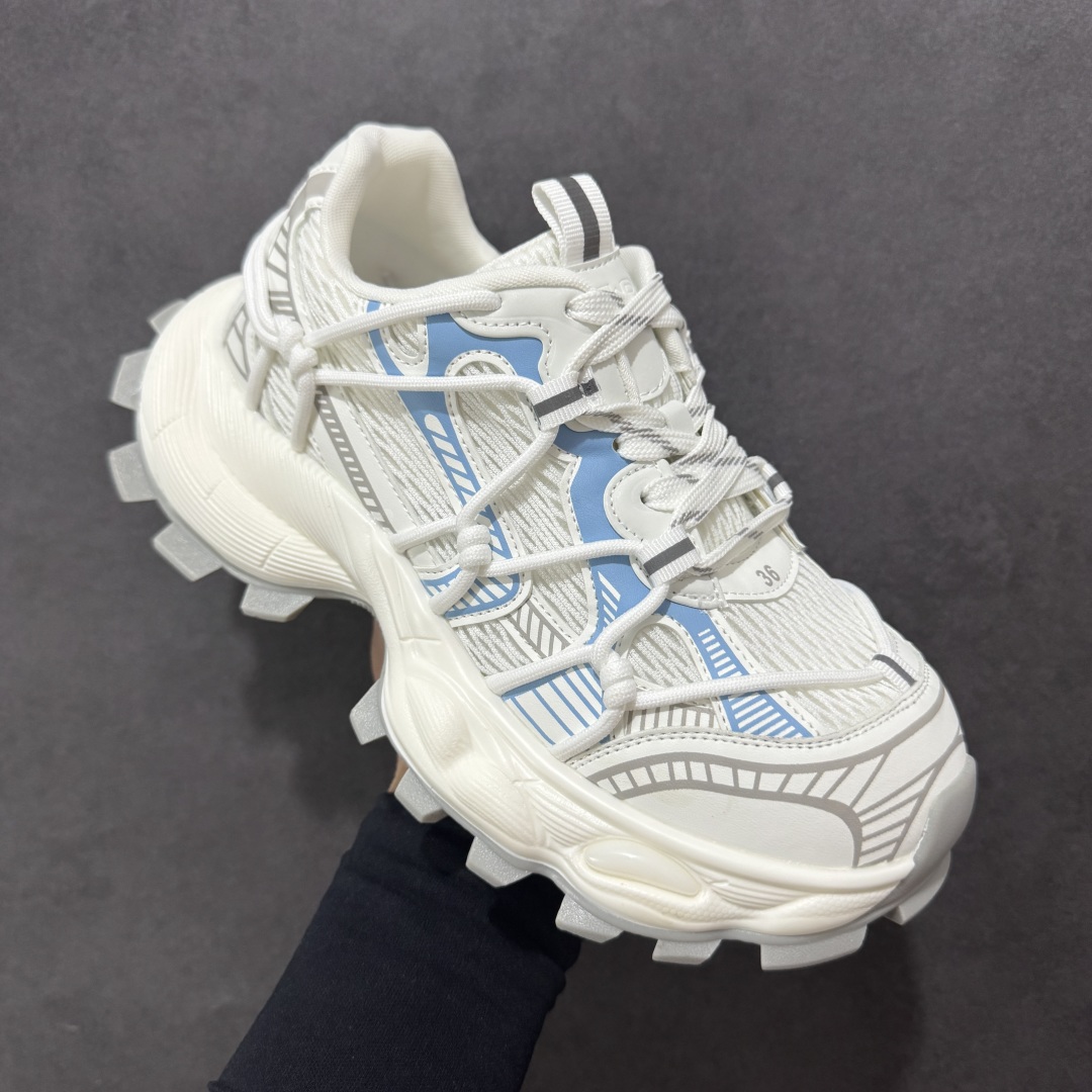 图片[3]-【定制版】GG-CC Chunky Low休闲运动厚底增高老爹鞋 广东大厂出品 完美细节 25ss春季新款厚底增高 大长腿 时髦look轻松定格 不费力展现率性氛围 高档银盒 酷帅机能风不规则设计大底 双鞋带拼色造型设计 轻便舒适百搭 GGcc厚底增高简直就是小个子的快乐! 不管怎么搭都好看~ 尺码： 35 36 37 38 39 40-选品中心