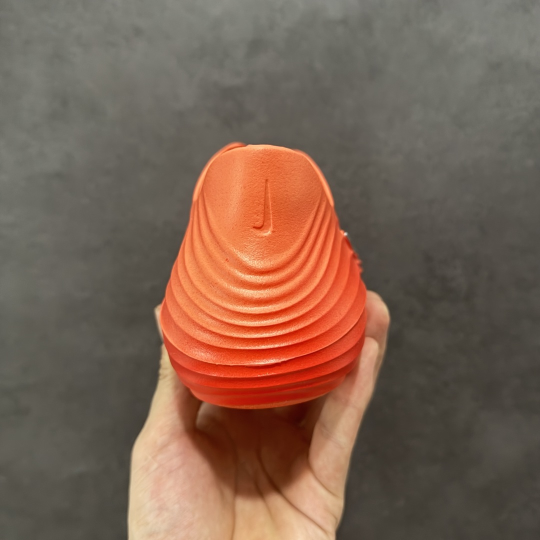 图片[4]-【公司级】Nike Reactx Rejuven 8 耐克新款夏季沙滩凉鞋拖鞋洞洞鞋 HV5060-100 采用质感柔软且出众回弹的 ReactX泡绵，发泡一体大底 脚感十分舒适，缔造非凡舒适的日常穿着体验，助你保持活力。  尺码：36-45 正码正拍-选品中心