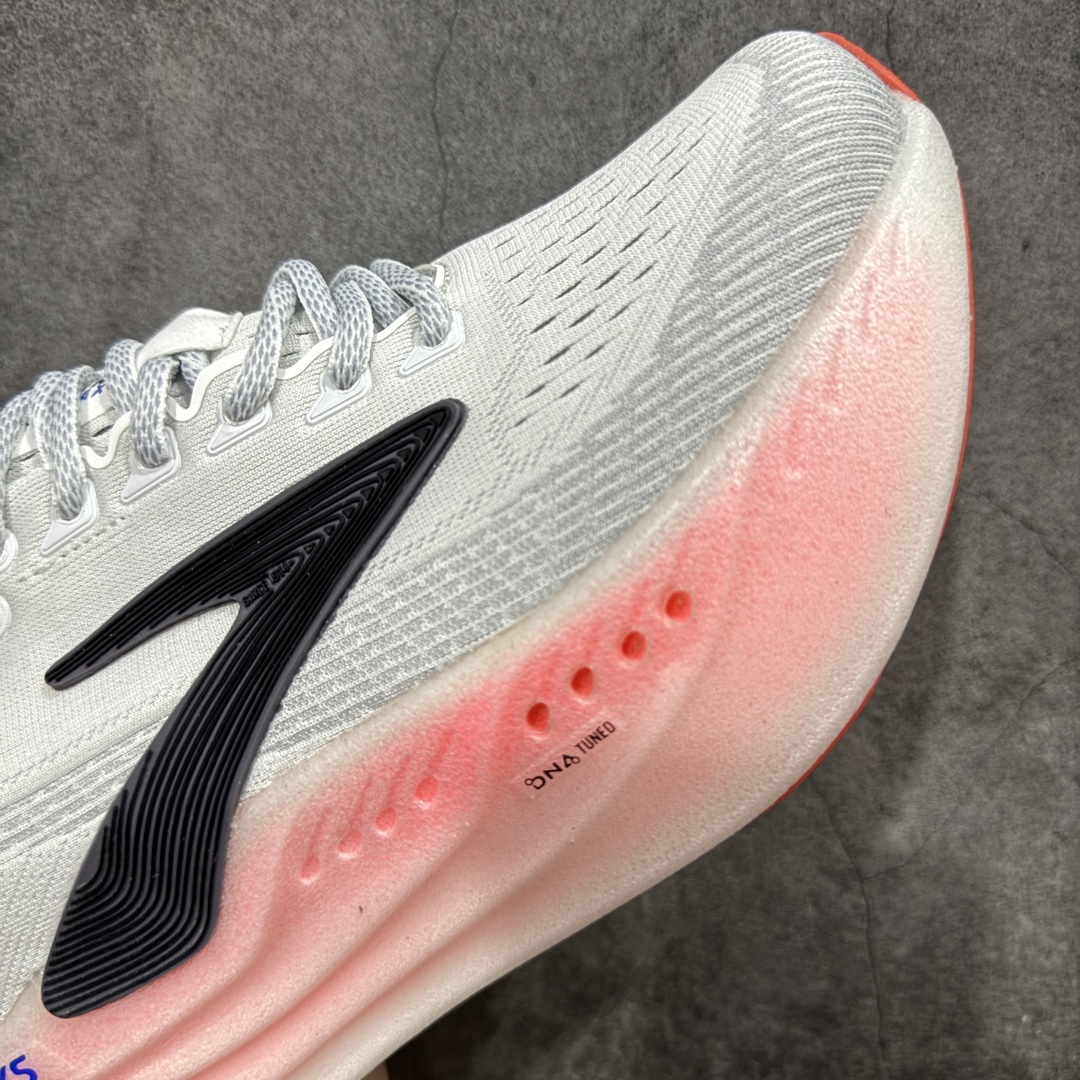  
【超临界版】Brooks 布鲁克斯 Glycerin Max
超弹轻盈跑步鞋 
低帮透气缓震支撑休闲