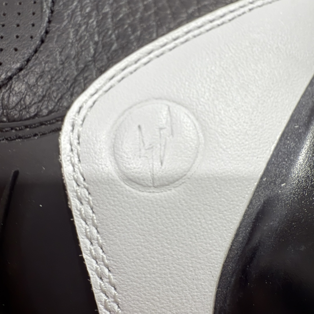  
【纯原】 Air Jordan 3 Retro AJ3 藤原浩黑白 DA3595-001 世面目前唯
