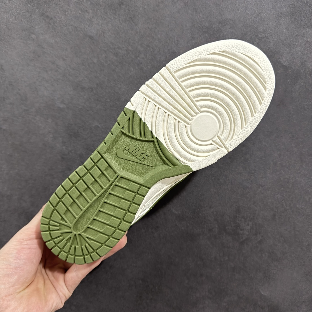 图片[9]-【定制版】Nike SB Dunk Low 斯图西联名 米绿双拼 周年高端定制 低帮休闲板鞋  #定制鞋盒 大厂纯原品质出货 超高清洁度 皮料切割干净无任何毛边 细节完美   货号：XS6089-533 尺码：36 36.5 37.5 38 36.5 39 40 40.5 41 42 42.5 43 44 44.5 45-选品中心