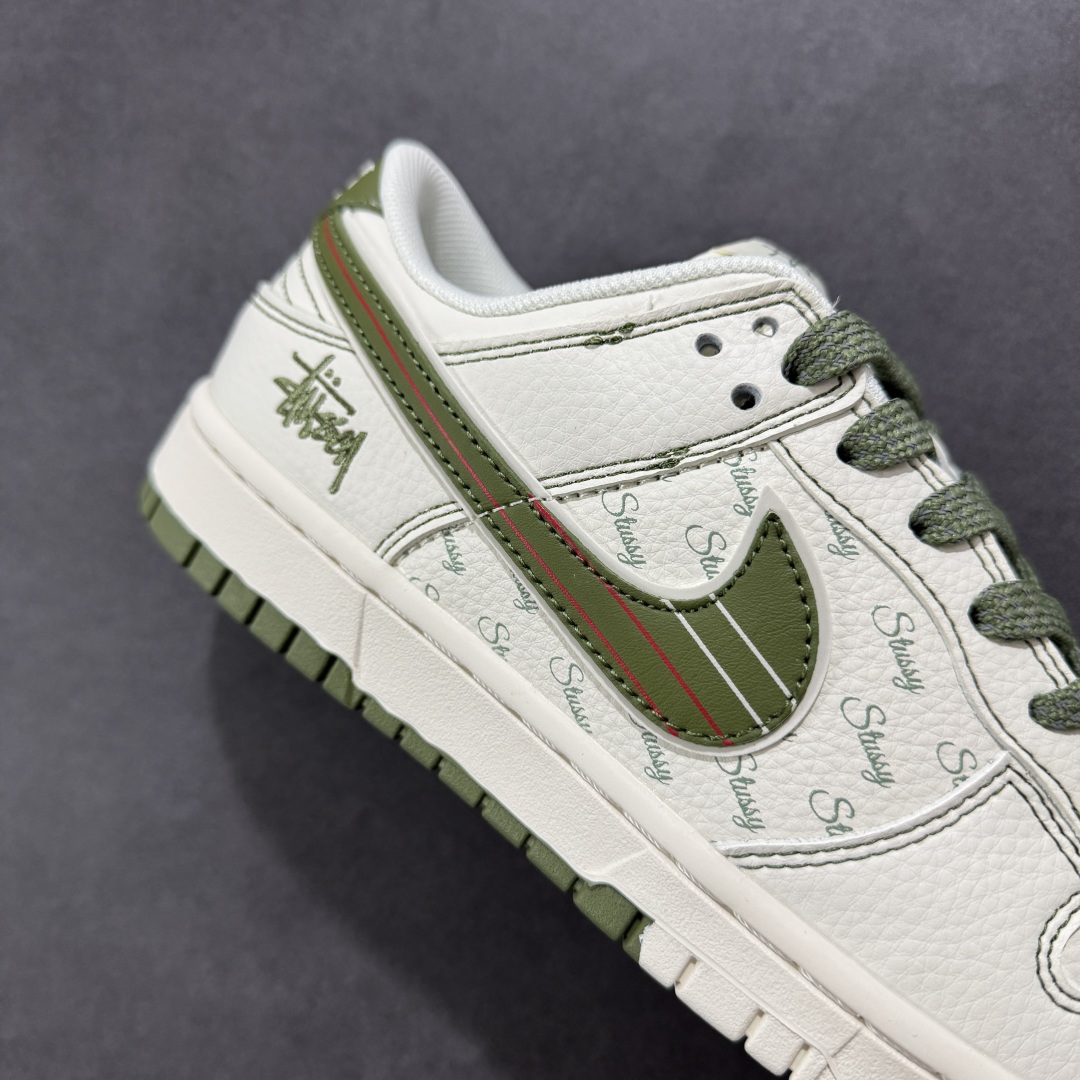 图片[6]-【定制版】Nike SB Dunk Low 斯图西联名 米绿双拼 周年高端定制 低帮休闲板鞋  #定制鞋盒 大厂纯原品质出货 超高清洁度 皮料切割干净无任何毛边 细节完美   货号：XS6089-533 尺码：36 36.5 37.5 38 36.5 39 40 40.5 41 42 42.5 43 44 44.5 45-选品中心