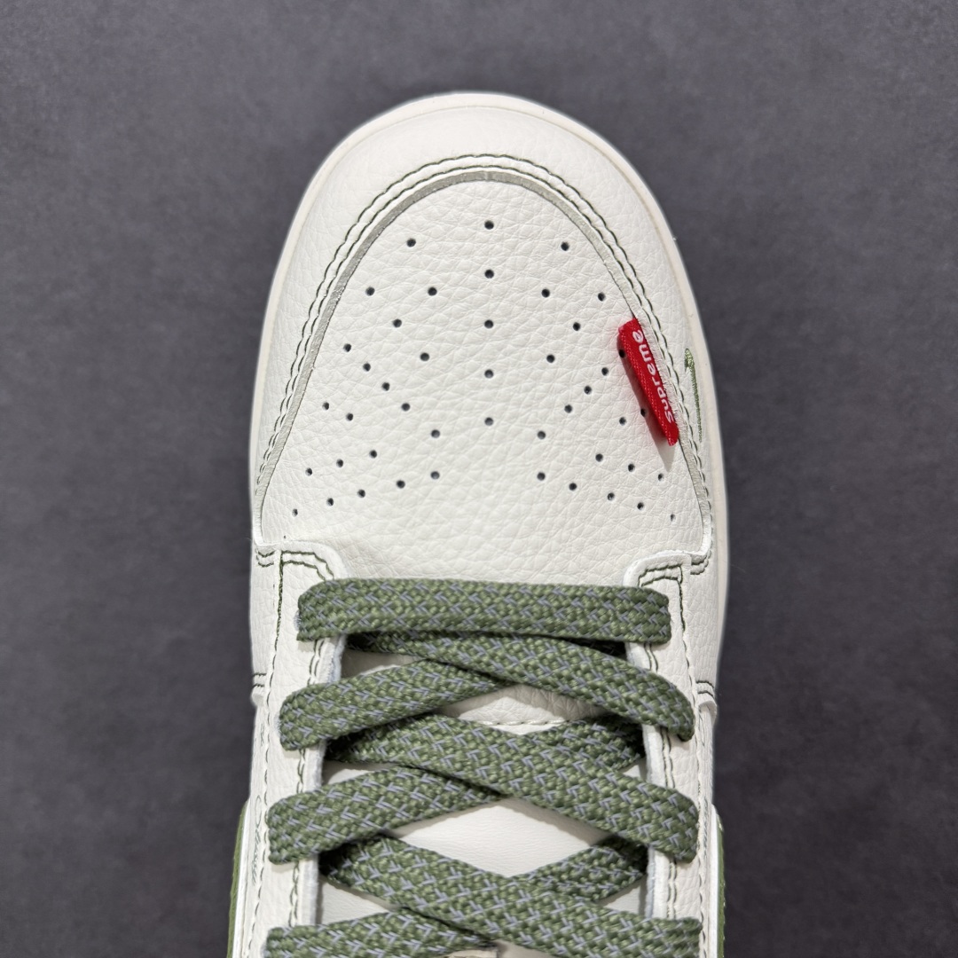 图片[8]-【定制版】Nike SB Dunk Low 斯图西联名 米绿双拼 周年高端定制 低帮休闲板鞋  #定制鞋盒 大厂纯原品质出货 超高清洁度 皮料切割干净无任何毛边 细节完美   货号：XS6089-533 尺码：36 36.5 37.5 38 36.5 39 40 40.5 41 42 42.5 43 44 44.5 45-选品中心