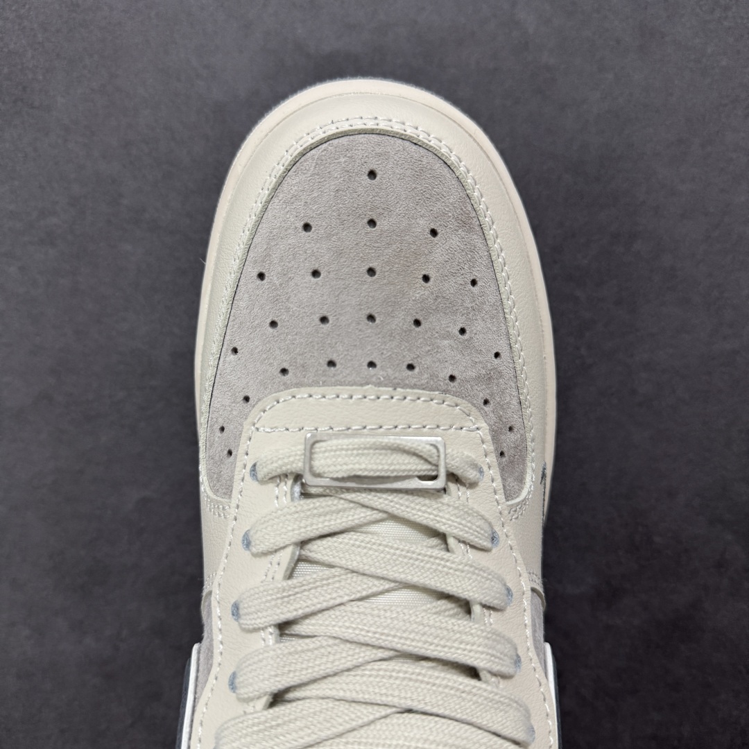 图片[8]-【定制版】Nike Air Force 1\’07 Low 斯图西联名 猪八灰勾灰底 空军一号低帮休闲板鞋 XX3168-126  #原楦头原纸板 原装鞋盒 定制五金配件 内置全掌气垫 原厂鞋底  尺码：36 36.5 37.5 38 38.5 39 40 40.5 41 42 42.5 43 44 44.5 45-选品中心