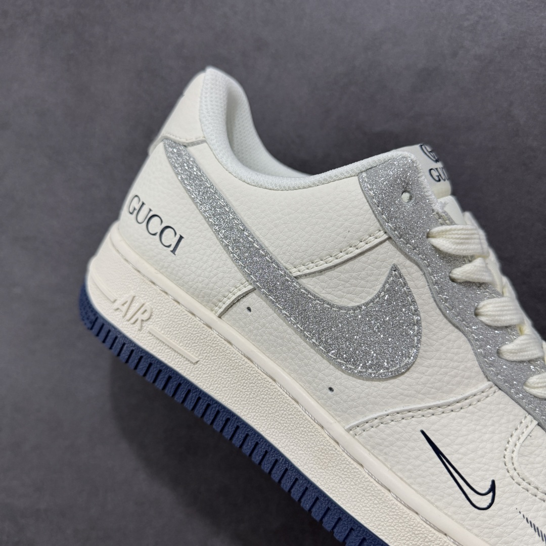图片[6]-【定制版】Nike Air Force 1\’07 Low 古驰联名 亮银勾 空军一号低帮休闲板鞋 XS1958-546  #原楦头原纸板 原装鞋盒 定制五金配件 内置全掌气垫 原厂鞋底  尺码：36 36.5 37.5 38 38.5 39 40 40.5 41 42 42.5 43 44 44.5 45-选品中心