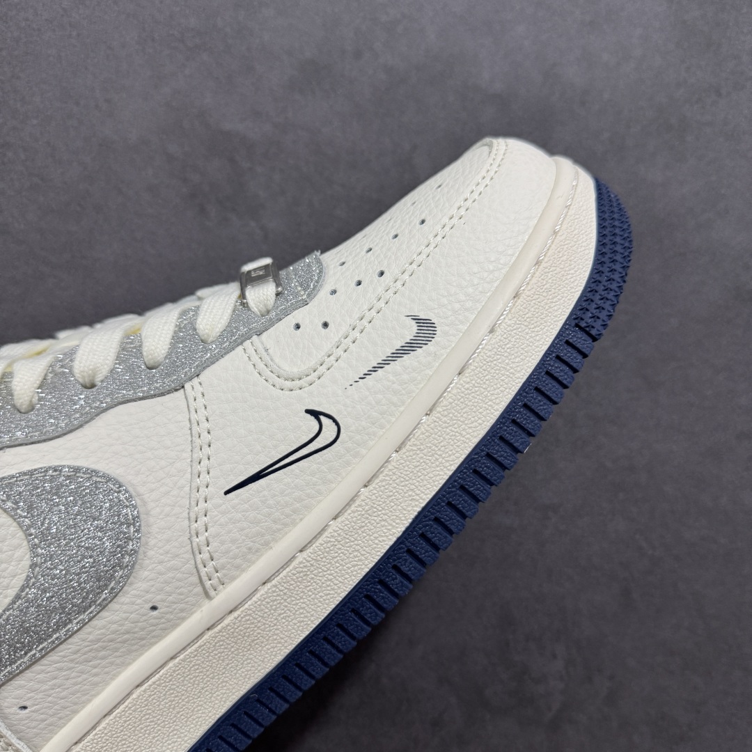 图片[5]-【定制版】Nike Air Force 1\’07 Low 古驰联名 亮银勾 空军一号低帮休闲板鞋 XS1958-546  #原楦头原纸板 原装鞋盒 定制五金配件 内置全掌气垫 原厂鞋底  尺码：36 36.5 37.5 38 38.5 39 40 40.5 41 42 42.5 43 44 44.5 45-选品中心