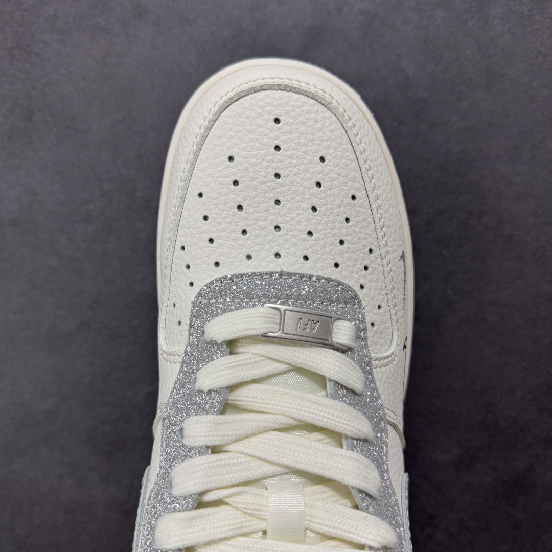 图片[8]-【定制版】Nike Air Force 1\’07 Low 古驰联名 亮银勾 空军一号低帮休闲板鞋 XS1958-546  #原楦头原纸板 原装鞋盒 定制五金配件 内置全掌气垫 原厂鞋底  尺码：36 36.5 37.5 38 38.5 39 40 40.5 41 42 42.5 43 44 44.5 45-选品中心
